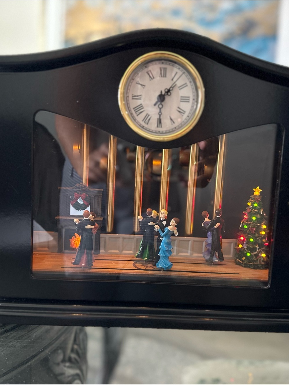 Mr. Christmas Animated Musical Chimes Music Box Clock
